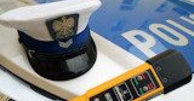 Mimo orzeczonego zakazu wsiadł za kierownicę, miał ponad 2 promile alkoholu w organizmie i spowodował kolizję