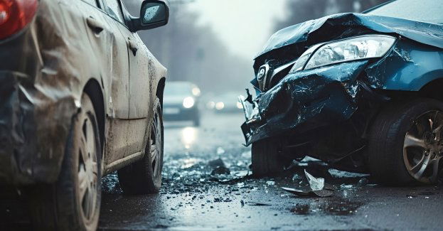 Dwie osoby zginęły w wypadku na DK25 w powiecie ostrowskim