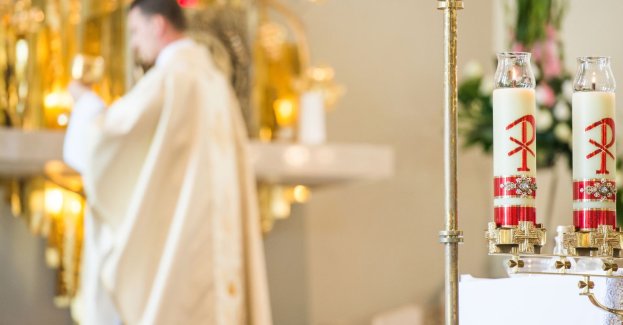 Msze święte w intencji ofiar zawalenia się hali w Mławie