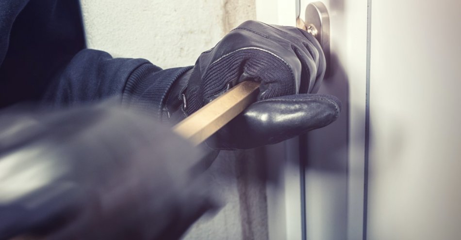 zdjęcie: STOP włamanim do domów! Zadbaj o swoje mienie / pexels/11465293