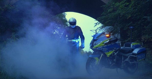 Policjanci na motocyklach - to oni połączyli pasję z zawodem.