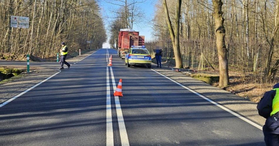 zdjęcie: Tragiczny wypadek z udziałem rowerzystki / fot. KPP w Grójcu