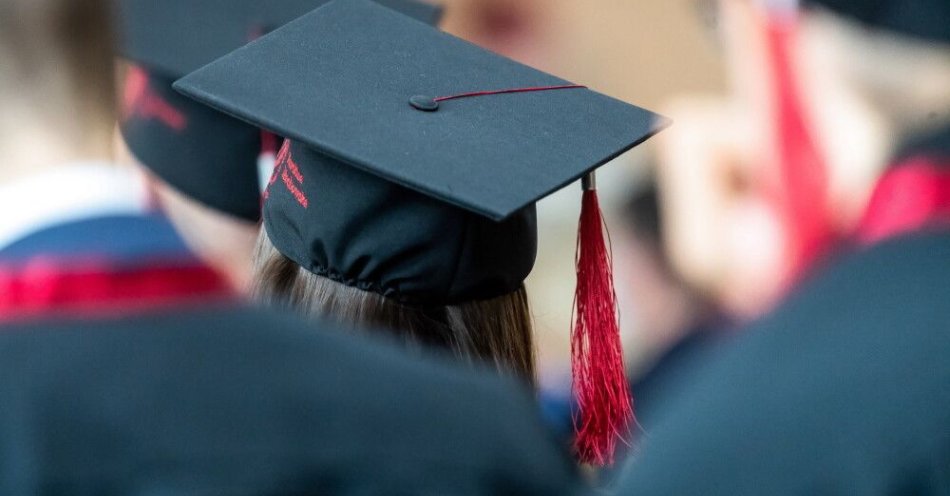 zdjęcie: Polskie uczelnie z pomysłami na zapobieganie rezygnacji studentów / fot. PAP