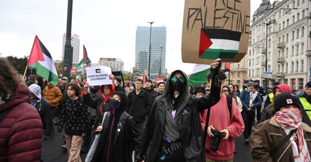Ulicami Warszawy przeszedł marsz w obronie Palestyny