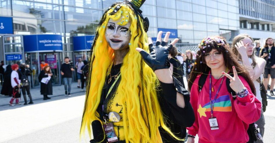 zdjęcie: Festiwal Fantastyki Pyrkon z rekordem; imprezę w Poznaniu odwiedziło blisko 66,8 tys. osób / fot. PAP