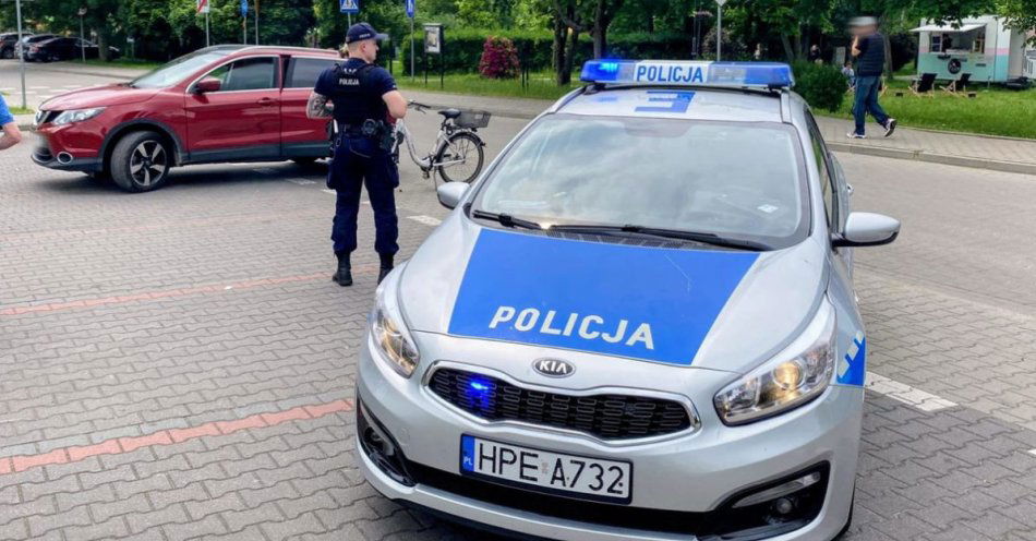 zdjęcie: Zachowajmy ostrożnść na drodze - doszło do potrącenia rowerzysty / fot. KPP Świebodzin