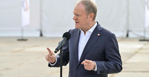 Tusk: kolejny raz będziemy mieli prezydenta, który nie czuje się strażnikiem konstytucji