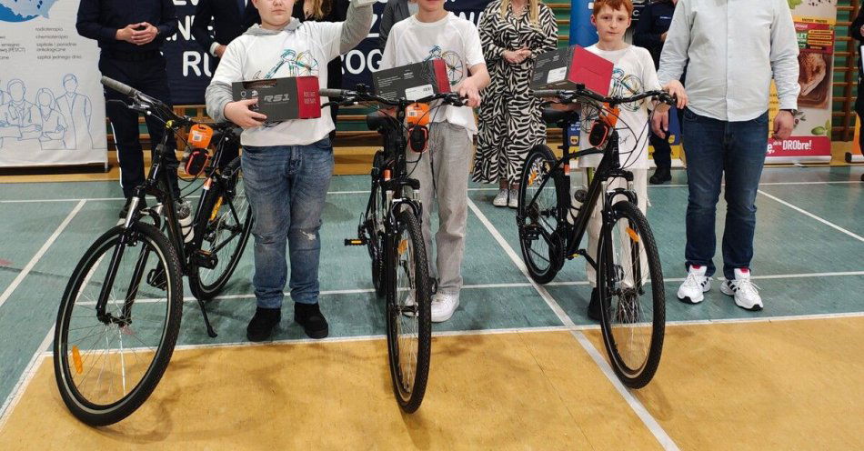 zdjęcie: Powiatowy finał Turnieju Bezpieczeństwa w Ruchu Drogowym 2026 / fot. KPP w Tomaszowie Mazowieckim