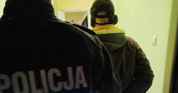 Z kolegą okradł mieszkanie ojca. Odpowie za kradzież w warunkach recydywy