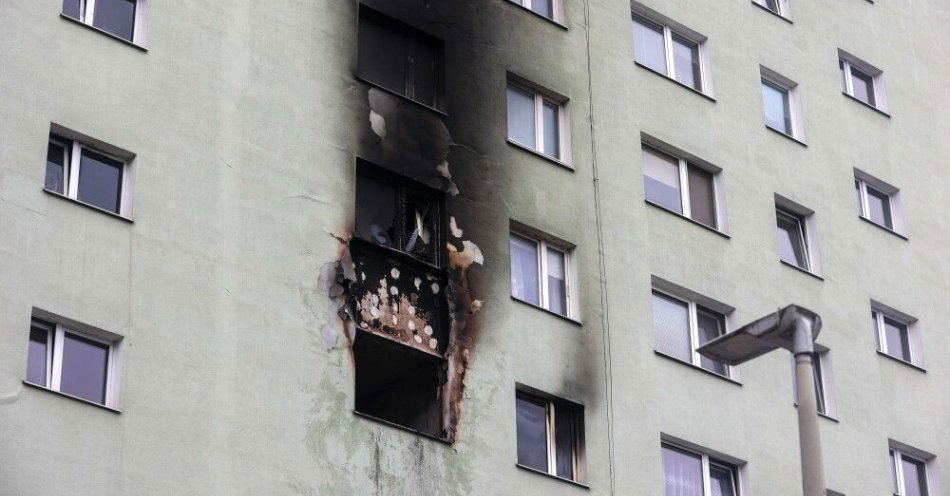 zdjęcie: W czerwcu doszło do 836 pożarów budynków mieszkalnych; zginęło sześć osób / fot. PAP