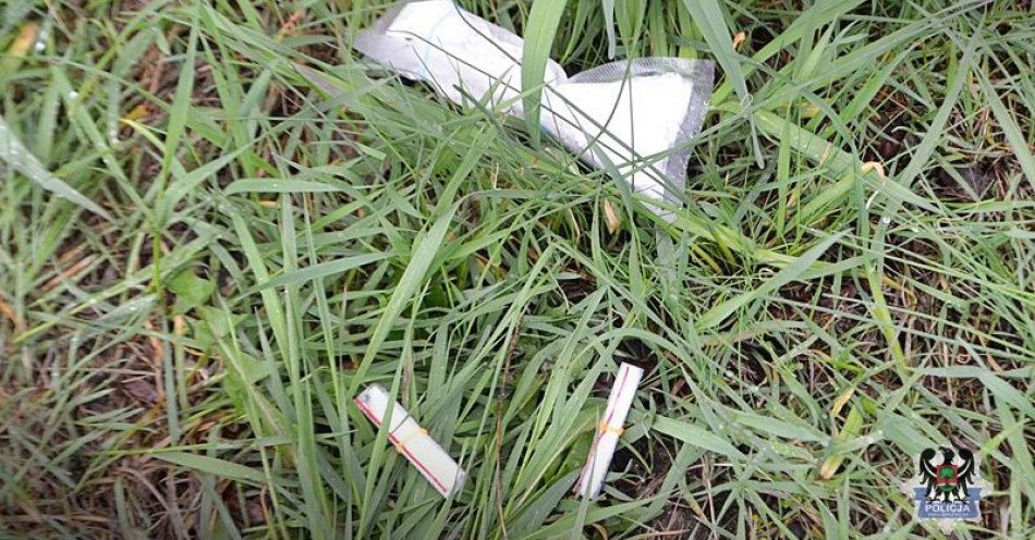 zdjęcie: Policjanci kryminalni wałbrzyskiej komendy zdjęli z czarnego rynku łącznie ponad 3,5 kilograma narkotyków w postaci amfetaminy. Tymczasowy areszt dla / fot. KMP w Wałbrzychu