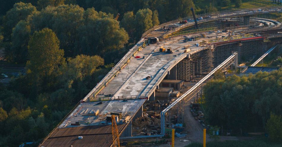 zdjęcie: Zakończono przebudowę układu drogowego w Starachowicach / v69456327