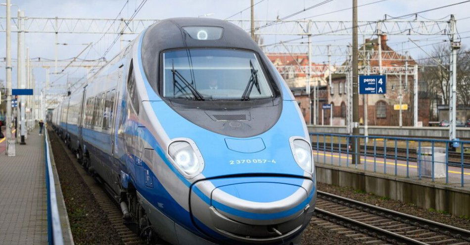 zdjęcie: W letnim rozkładzie jazdy PKP Intercity na pasażerów czeka 514 połączeń dziennie / fot. PAP