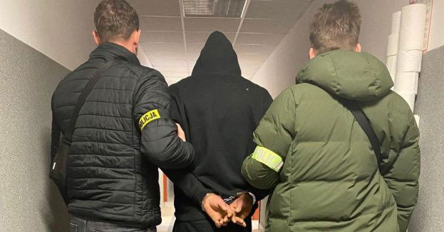 Operacyjni zatrzymali poszukiwanego. Próbował uciec przez taras