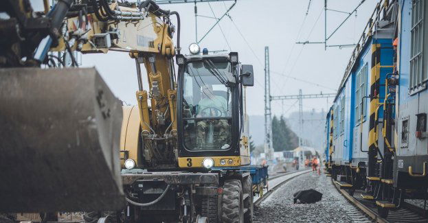 W sobotę utrudnienia na Mokotowie, Woli i Targówku, komunikacja miejska na objazdach