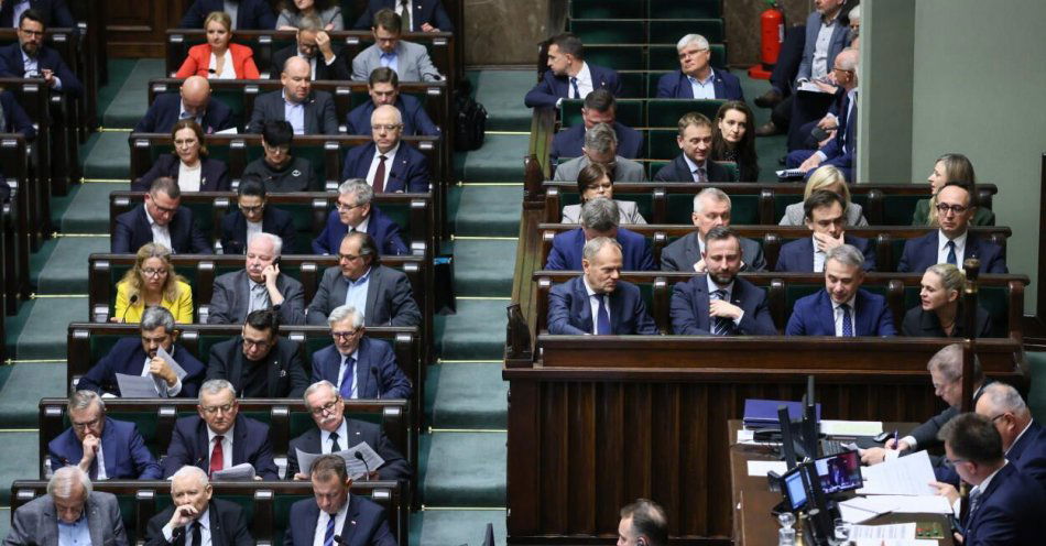 zdjęcie: Sejm jednogłośnie uchwalił ustawę o ochronie ludności i obronie cywilnej / fot. PAP