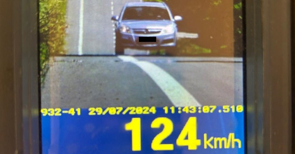 zdjęcie: 20-latek w Rachaniach jechał 124 km/h! / fot. KPP Tomaszów Lubelski