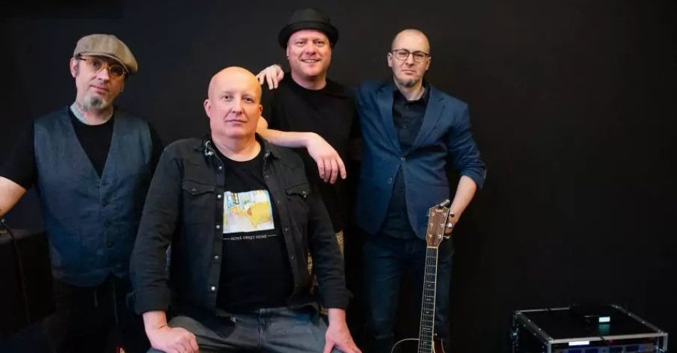 zdjęcie: Piotr Bukartyk & Ajagore - takie lato... / kupbilecik24.pl / Piotr Bukartyk & Ajagore - takie lato...