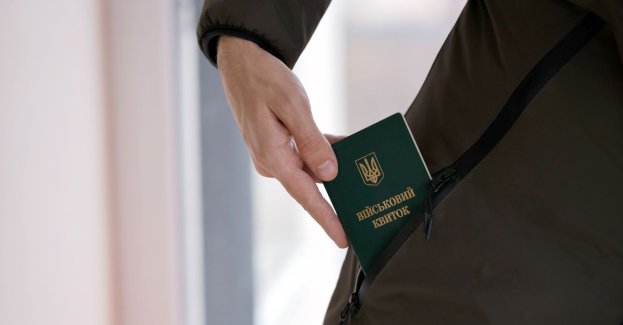 Chciał przekroczyć granicę, pokazując paszport kolegi