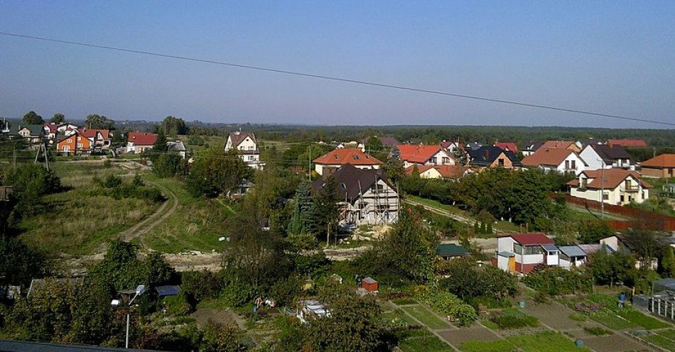 zdjęcie: Staszów: miasto nad Czarną Staszowską / Tomek Banaś/CC BY-SA 3.0 DEED/https://creativecommons.org/licenses/by-sa/3.0/