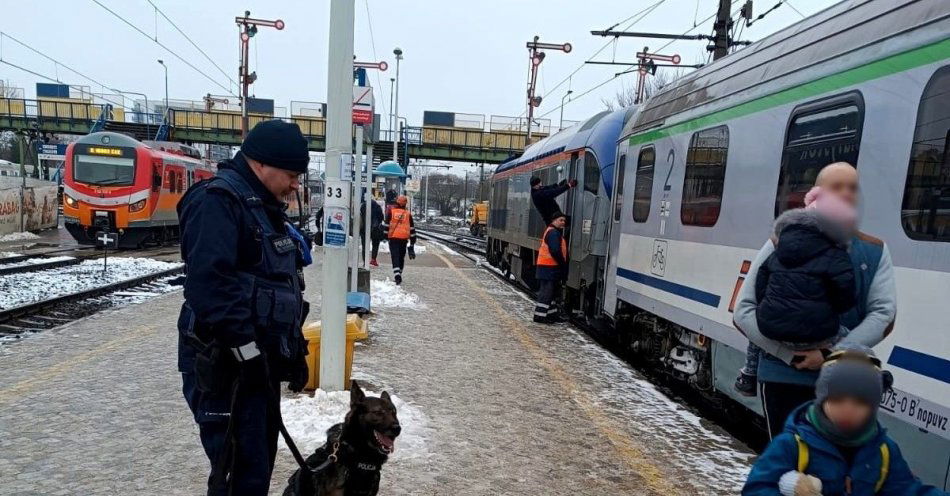 zdjęcie: Bezpieczne wyjazdy na ferie / fot. KMP Białystok