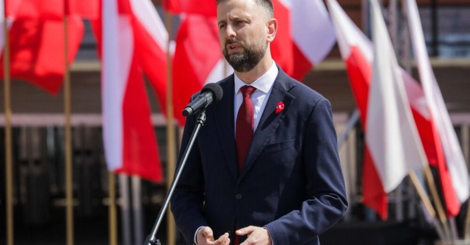 zdjęcie: Bezpieczeństwo łączy się pod biało-czerwoną / fot. PAP