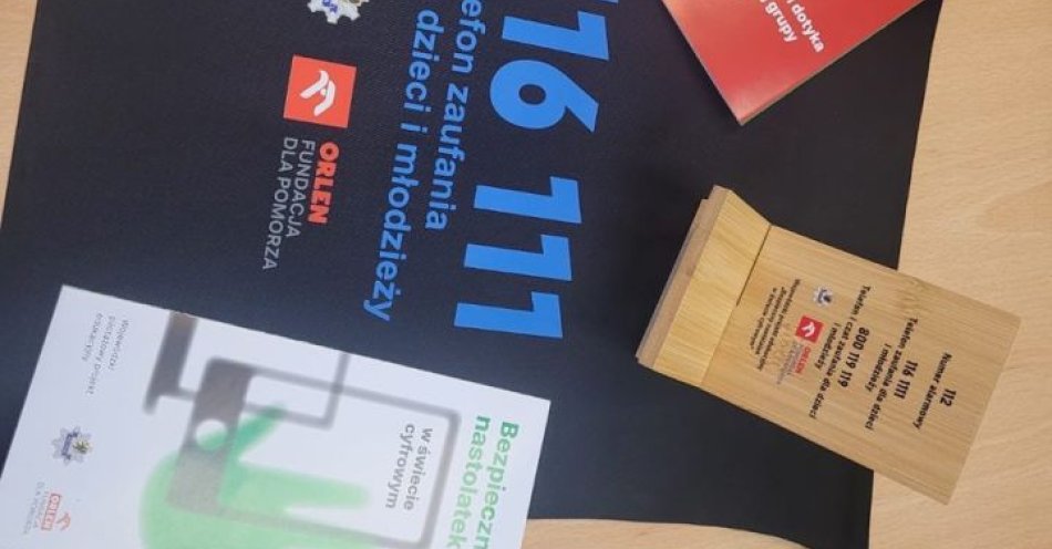 zdjęcie: Ósmoklasiści uczą się bezpieczeństwa w sieci / fot. KPP w Tczewie