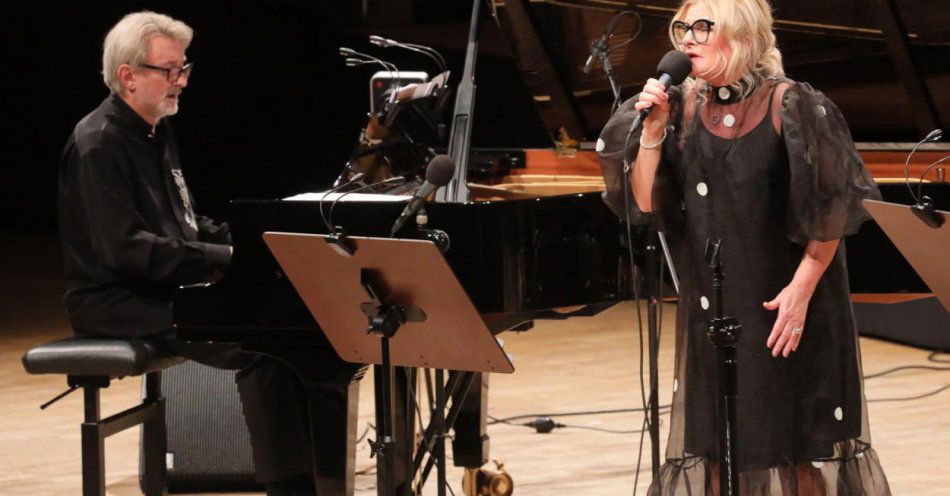 zdjęcie: Jazz na Starówce - w sobotę w Warszawie Auguścik, Stankiewicz, Young / fot. PAP