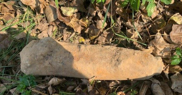 Policjanci ze Skały zabezpieczyli wyjątkowo niebezpieczne znalezisko