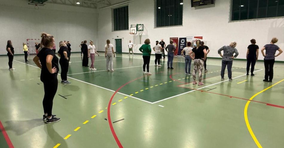 zdjęcie: Ruszyły warsztaty Bezpieczna Kobieta w Przytocznie / fot. KPP Lubartów