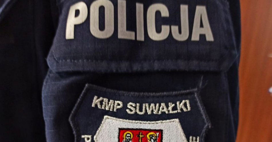 zdjęcie: Policjanci zatrzymali kierowcę pod wpływem i z narkotykami / fot. KMP Suwałki