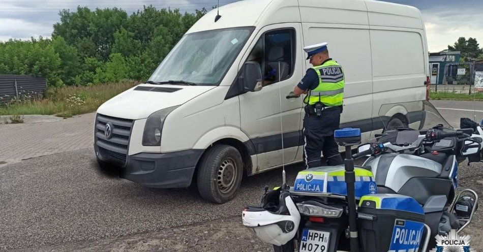 zdjęcie: Przekroczył prędkość i jechał po alkoholu / fot. KMP w Radomiu