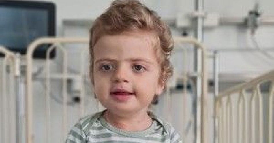 zdjęcie: Łosicki dzielnicowy prosi o pomoc w walce o życie swoje 4-letniego syna / fot. KPP w Łosicach