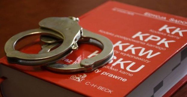 Kara pozbawienia wolości dla kolejnego nietrzeźwego kierowcy, który wsiadł za kierownicę pomimo sądowego zakazu