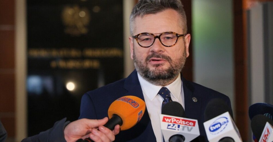 zdjęcie: Dodatkowe zarzuty dla Mieszka R. podejrzanego o morderstwo na UW / fot. PAP