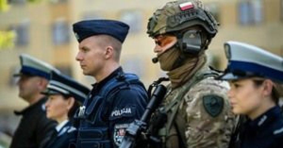 zdjęcie: Dołącz do nas / fot. KPP w Przasnyszu