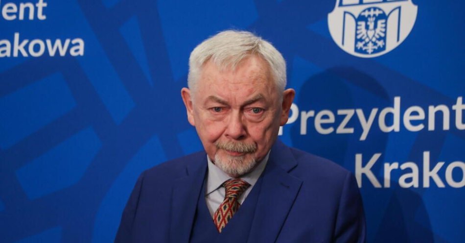 zdjęcie: Były prezydent Krakowa Jacek Majchrowski z Krzyżem Wielkim Orderu Odrodzenia Polski / fot. PAP