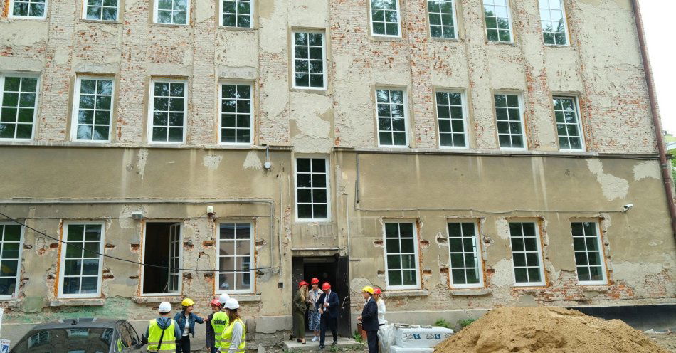 zdjęcie: Nowa siedziba Centrum Interwencji Kryzysowej powstaje na Bronowicach / fot. nadesłane