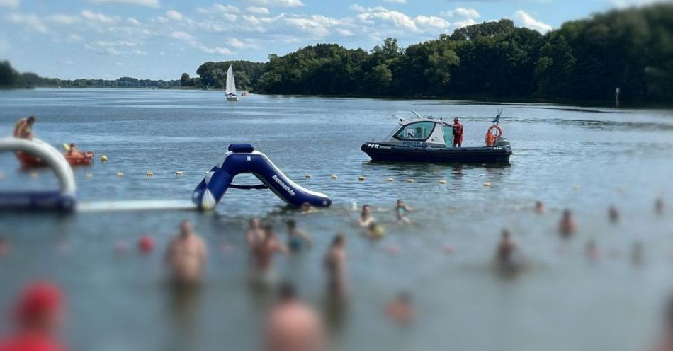 zdjęcie: Pamiętaj, by bezpiecznie wypoczywać nad wodą! / fot. KPP Inowrocław