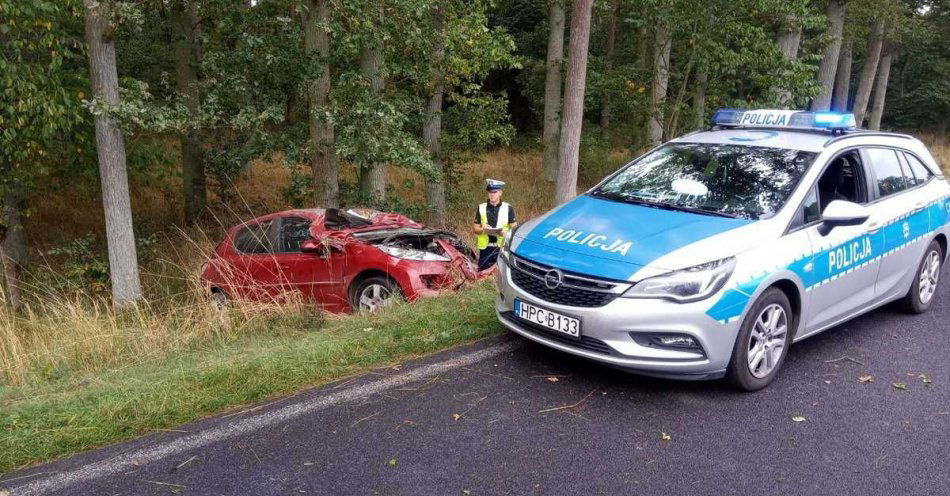 zdjęcie: Kolizja drogowa w ostrowie / fot. KPP Mogilno