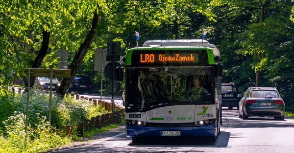 zdjęcie: Autobusem do zoo i Ojcowa - kursy w długi weekend / fot. UM Kraków / Fot. Miejskie Przedsiębiorstwo Komunikacyjne SA w Krakowie