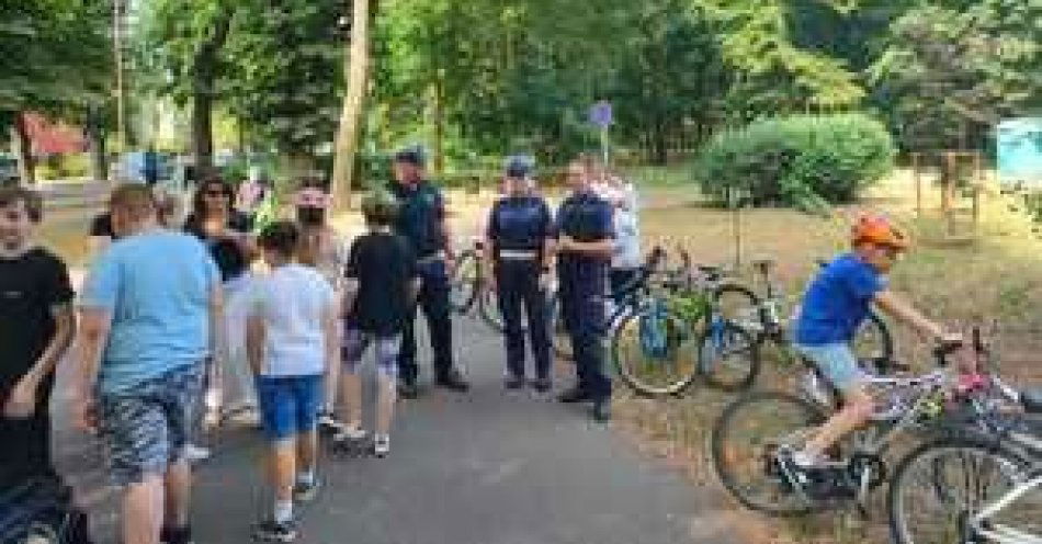 zdjęcie: Karta rowerowa - moje pierwsze prawo jazdy / fot. KPP w Głogowie