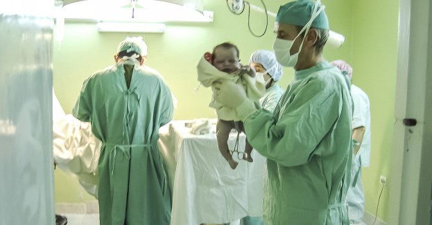 Trzy stołeczne szpitale w dziesiątce najlepszych w rankingu Fundacji Rodzić po Ludzku