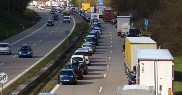 Ponad 9 dni oczekiwania tirów przed przejściem z Ukrainą w Dorohusku