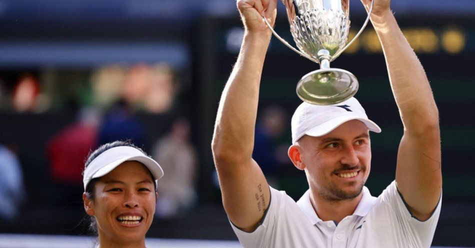 zdjęcie: Wimbledon - Zieliński i Hsieh triumfatorami gry mieszanej / fot. PAP