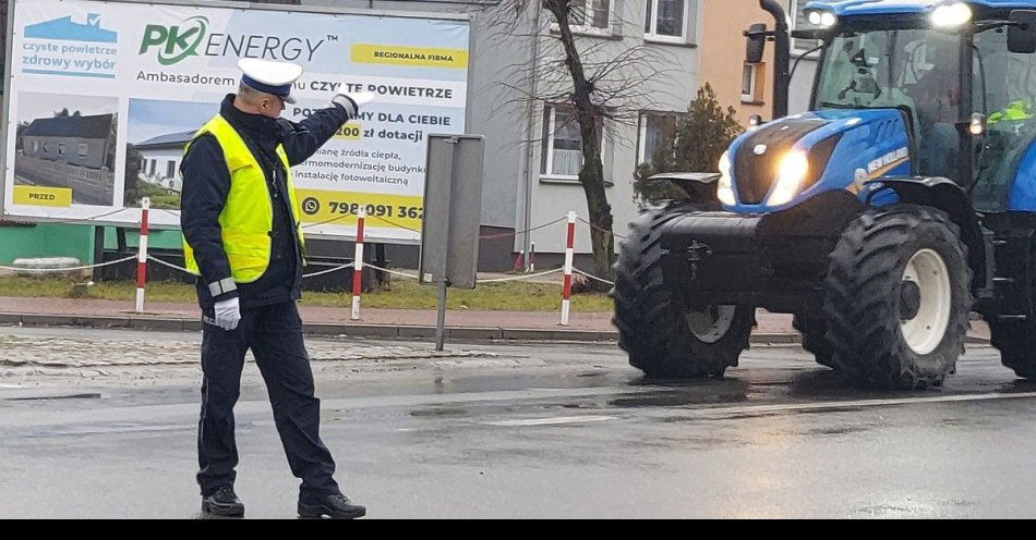 zdjęcie: Protest rolników z powiatu pajęczańskiego odbył się bez zdarzeń. / fot. KPP w Pajęcznie