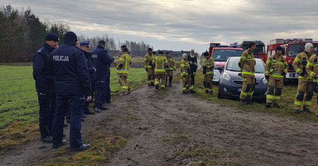 Śmigłowiec odnalazł mężczyznę w wieku 81 lat w lesie