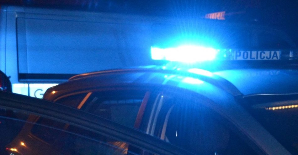 zdjęcie: Nietrzeźwi rodzice w Oświęcimiu. Dziecko oddane rodzinie / fot. KMP w Oświęcimiu