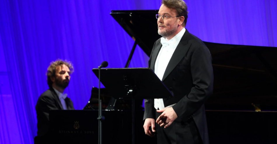 zdjęcie: Ameryka mentalnie mi odpowiada, lubię duże teatry i duże przestrzenie / fot. PAP