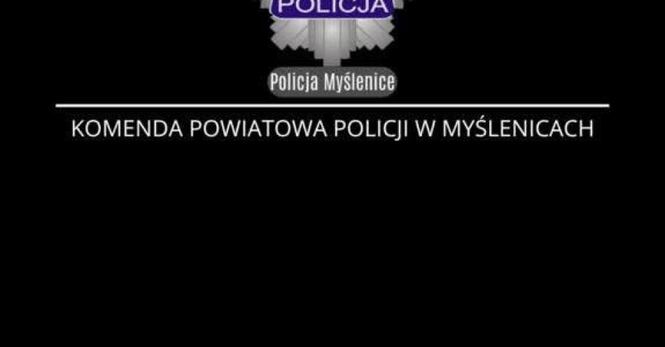zdjęcie: Nocna interwencja policji uratowała mieszkańca przed wychłodzeniem / fot. KMP w Myślenicach